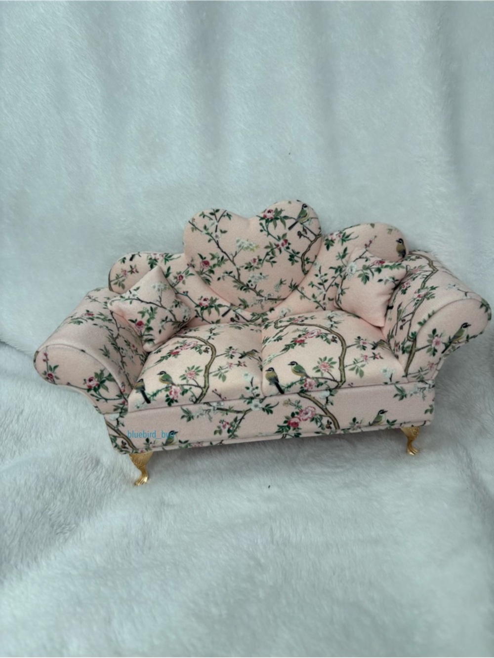 Floral Pink Miniature Jewelry Sofa Display - Picture 4 of 10
